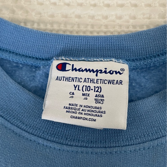 Marquette Crewneck - Picture 2 of 7